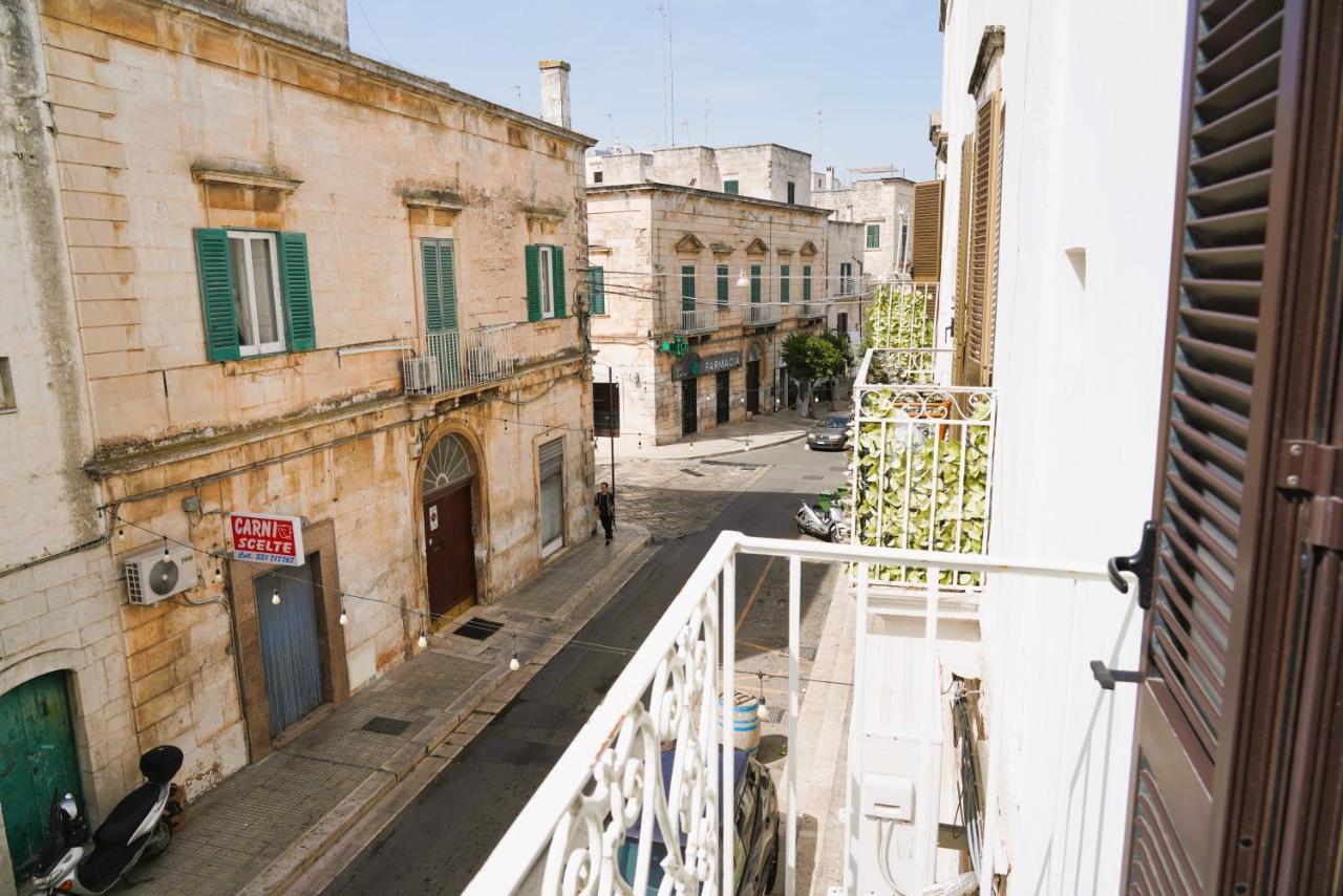 Domus Magistri - A Pochi Passi Dal Centro Storico Villa Ostuni Buitenkant foto